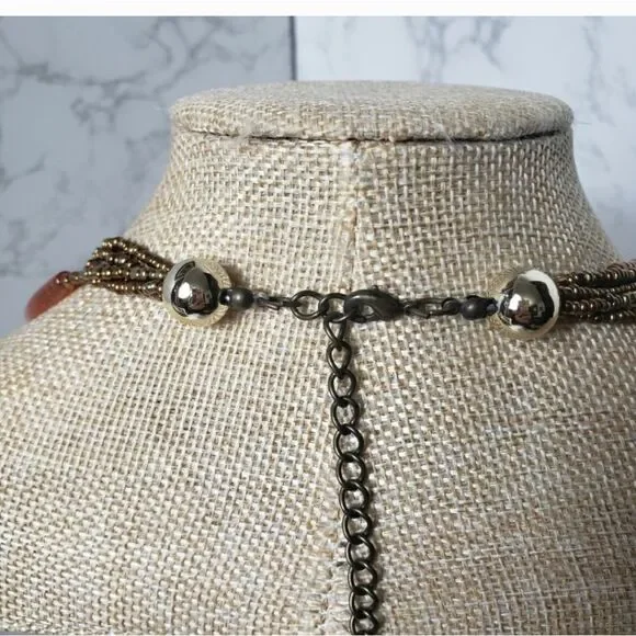 LUCITE RESIN & SEED BEAD Multi-Strand Retro Necklace - Picture 5 of 8